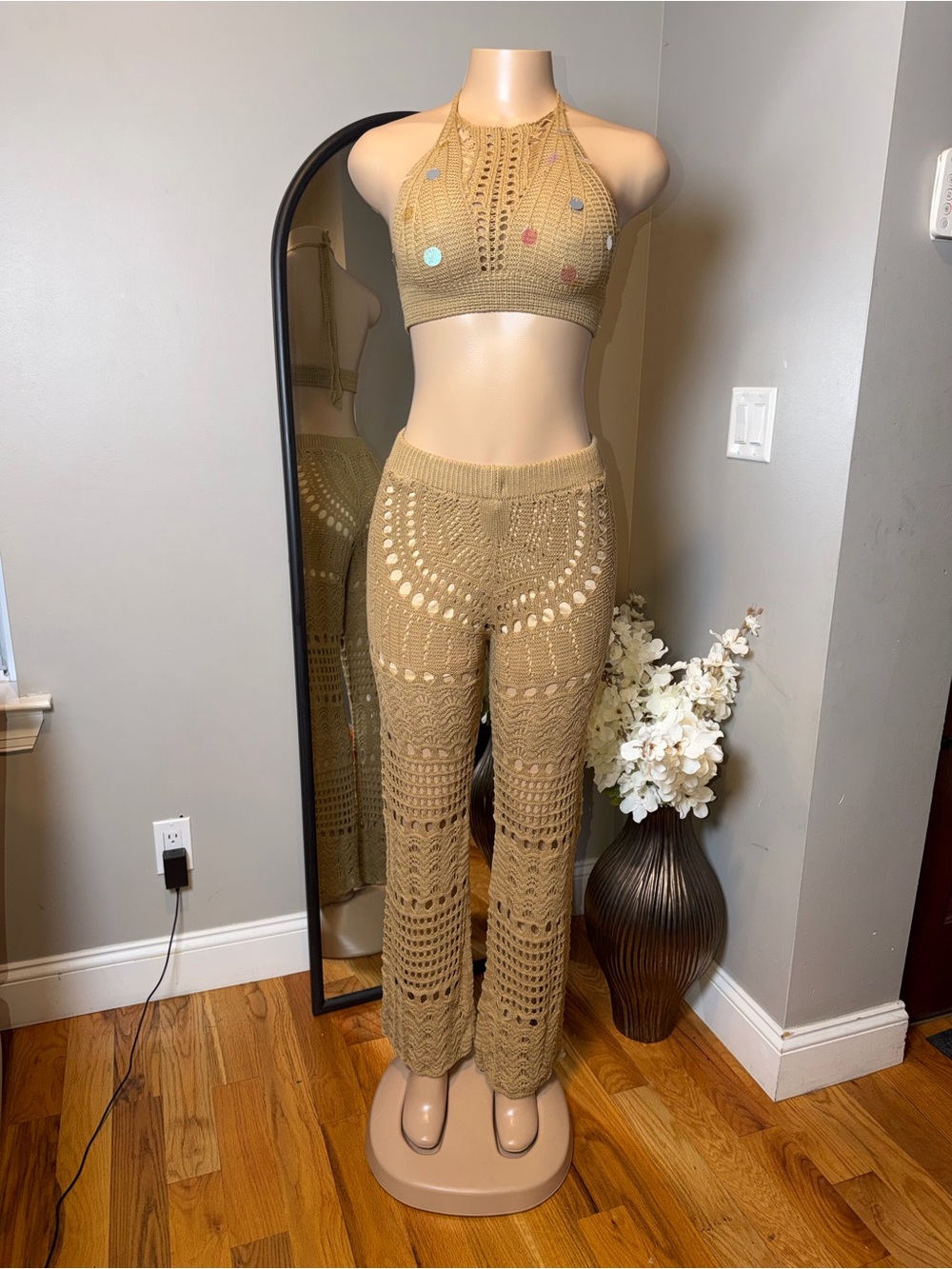 CHICME Women’s 2-Piece Crochet Knit Halter Top & Pants Set – Tan/Brown – Size S